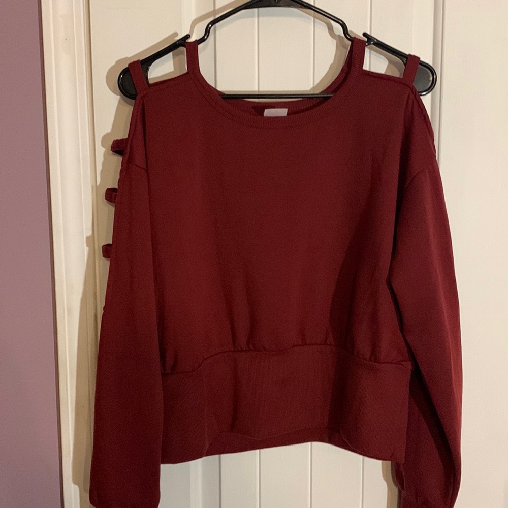 NoBo cute cut-out sleeves top, XL
XL No Boundaries